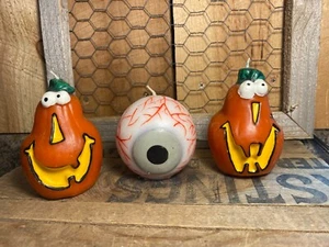 Lot of 3 Vintage Halloween Candles ~ 2 Pumpkin & 1 Eyeball - Picture 1 of 6