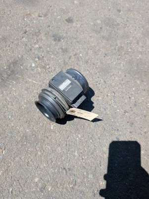 1999 Volvo V70 Mass Airflow - Image 1 of 2