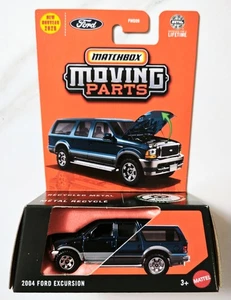 MATCHBOX - MOVING PARTS 2025 - 2004 FORD EXCURSION BLUE 50/50 - Foto 1 di 1