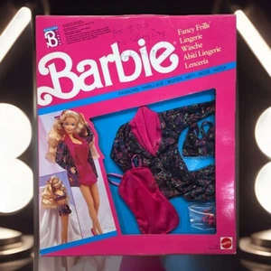 Barbie Fancy Frills Fashions Lingerie Vtg Mattel 5290 foreign Version ๐บ - Picture 1 of 6