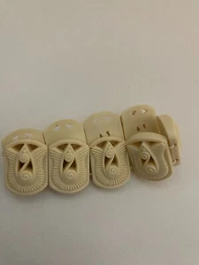 Pulsera de eslabones elásticos de celuloide tallado vintage Avon - Imagen 1 de 3