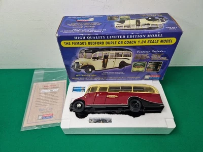 Original Classics Ltd Ed 1:24 British Railways Bedford OB Duple Vista Coach Bus - Image 1 of 4