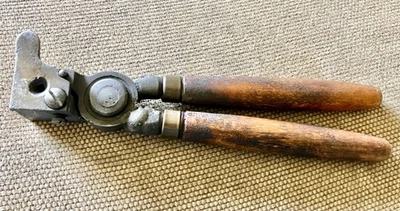 IDEAL 319295 CALIBRE .32 174 GRANO NARIZ PLANA MOLDE BALA - MANGO SOLDADO Foto 1 de 4