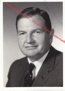 DAVID ROCKEFELLER hand autographed photo w signed Chase Bank letter from JV Reed - Picture 1 of 4