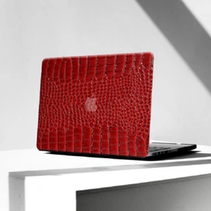 Krokodil Hülle für MacBook Air 13" M4 M3 M2, PU Leder Hartschale, Burgund - Bild 1 von 9