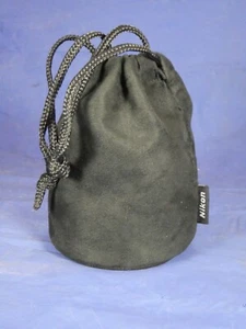 NIKON CL-1015 SOFT CASE CUSTODIA ORIGINALE X OBIETTIVI AF 10/20 58 20 85 - Foto 1 di 3