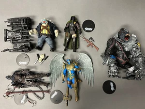 McFarlane Toys 2022 Spawn 6 Figure Lot Gamestop Exclusive Violator Signed Print - Picture 1 of 2