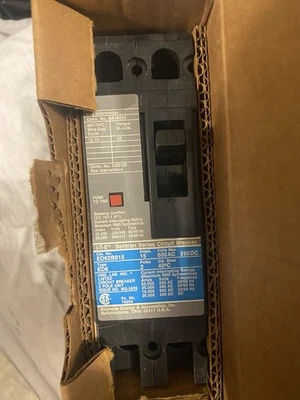Siemens ITE Sentron 15amp 600v - Image 1 of 2