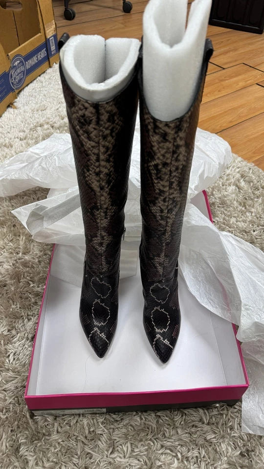 Vince Camuto Kervana Mauve Multi Tricolor Snake-Embossed High Boots (Size: 6M) - Image 1 of 4