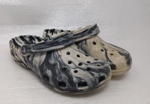 CROCS Crocband Clogs Women's Size 6 Men 4 Black And White Slip Misc - Picture 1 of 10