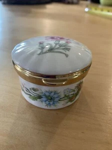 "Anillo/baratija/caja de píldoras de hueso fino Aynsley WILD TUDOR 2""" - Imagen 1 de 4