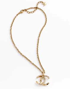NEW 23B CHANEL GOLD CHAIN CRYSTAL CC LOGO PENDANT NECKLACE METAL STRASS - Picture 1 of 11