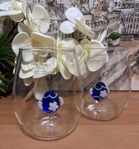 Juego de 2 copas de vino sin tallo de huevo azul floral figura vidrio soplado 16 oz. Nuevo - Imagen 1 de 9