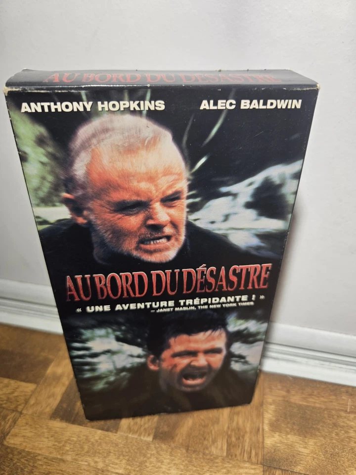 The Edge VHS 1997 (VF FRANÇAIS QUEBEC) Anthony Hopkins Alec Baldwin Foto 1 de 1