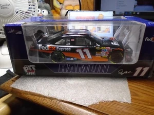 Motorsports Authenics Pit Stop #11 Denny Hamlin Fed Ex Express 1/24th Scale - Picture 1 of 2