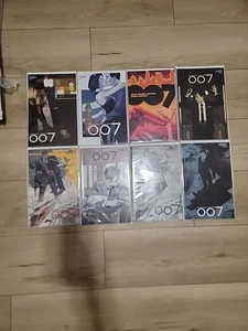 007 James Bond Ian Fleming COMIC DINAMITA 2022 (8) LOTE - Imagen 1 de 3