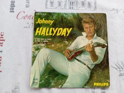 Johnny HALLYDAY  Il faut saisir sa chance Douce violance  disque vinyle 45 tours - Photo 1/4