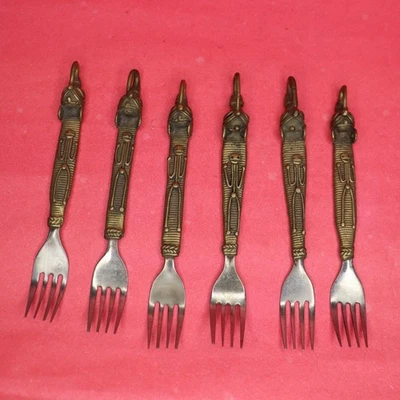 Old Bastar Art Vittorian Handmade Ottone Forchetta Utensili Cucina Posate Set di 06 - Immagine 1 di 4