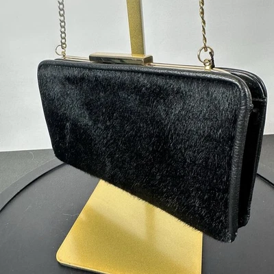 Bolso sin asas Banana Republic de cuero pelo de becerro negro cadena dorada bolso de mano noche fiesta Foto 1 de 4