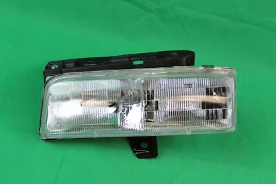 NUEVO CONJUNTO DE FAROS IZQUIERDO GENUINO GM 93-96 LESABRE PARK AVENUE 16520991 Foto 1 de 3