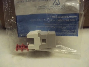 Belden AX101307 CAT5E modulare Buchse, RJ45, KeyConnect-Stil, grau (21 Stück) - Bild 1 von 3