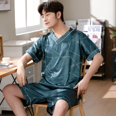 Conjunto de pijamas de satén de seda para hombre parte superior e inferior manga corta ropa para dormir ropa de salón Foto 1 de 4