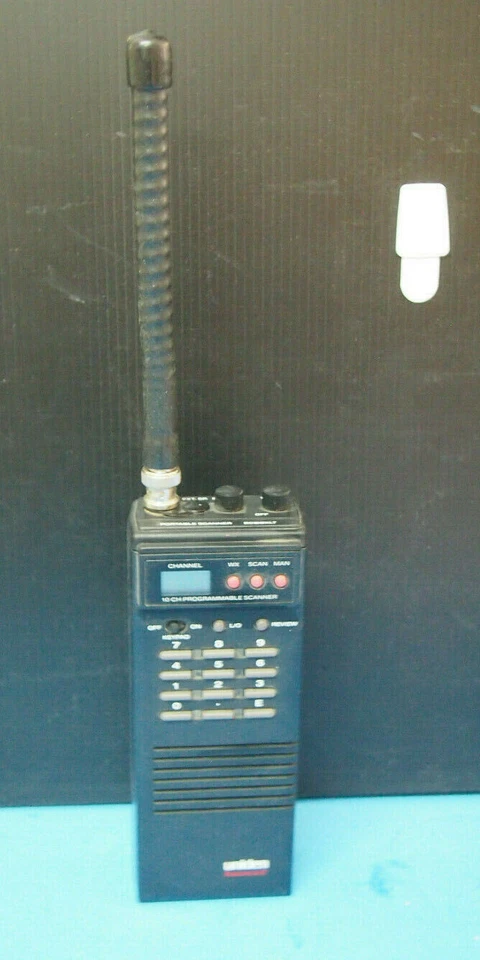 Escáner de radio Uniden BC-65XLT, BC65XLT CON ANTENA Foto 1 de 4