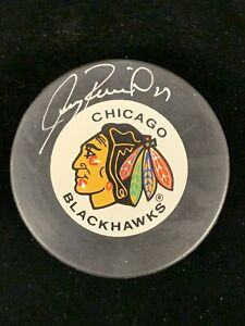 Jeremy Roenick #27 Chicago Blackhawks SIGNED NHL Hockey Puck w/ Hologram