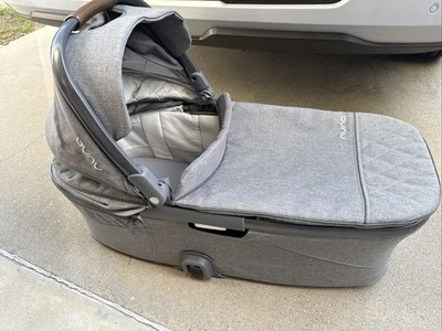 Cuna Nuna Demi Next gris Foto 1 de 2