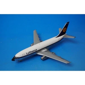 1:200 B737-200 Lufthansa Remscheid D-ABBE 559430 Herpa airplane model - Picture 1 of 6