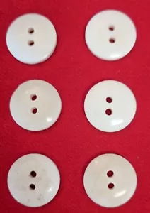 White Bone Buttons 7/8 ths, 18th century reproductions 12 - Picture 1 of 2