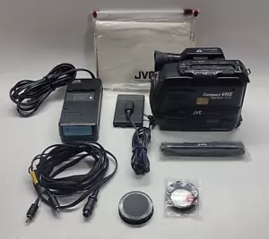 JVC Video Camcorder GR-AX2U (not working) for parts or repair only - Picture 1 of 24