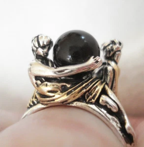 RARE Stuller Sterling Silver Plated Naked Ladies Black faux Pearl Ring Sz 7 - Picture 1 of 9