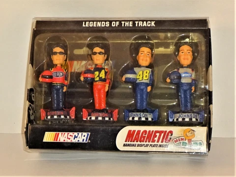 Forever Collectibles Magnetic Mini Bobs 4 Pack Jeff Gordon & Jimmie Johnson Cover