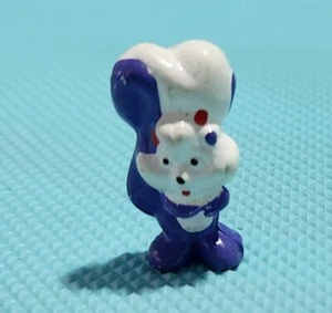 FIFI LA FUME rare TINY TOONS tiny Chocolate Premium ARGENTINA 1998 Warner Bros - Picture 1 of 9