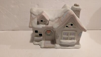 Figura Precious Moments Sugar Town Sam's House Night Light  Foto 1 de 4