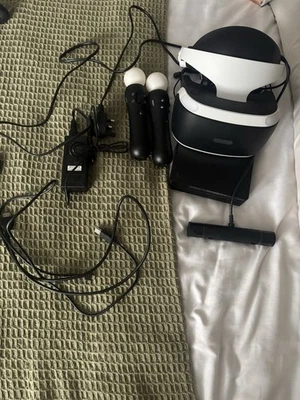 PlayStation VR - Image 1 of 2
