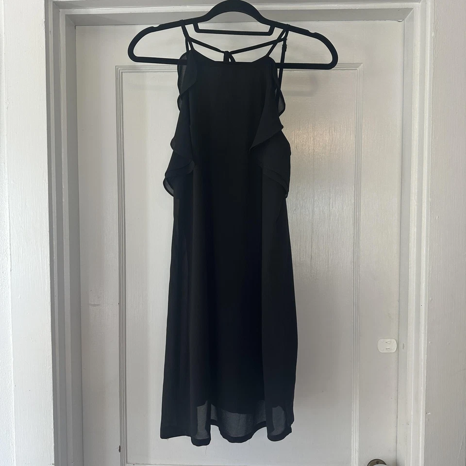 Vestido YA Los Angeles para mujer pequeño negro con volantes de gasa forrado con cremallera trasera Foto 1 de 4