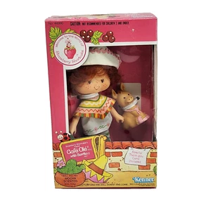 VINTAGE 1982 STRAWBERRY SHORTCAKE CAFE OLE DOLL + BURRITO DONKEY PET IN BOX - Picture 1 of 13