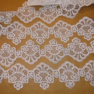 5 Yards Large Beaded Lace Bread White  Brand New - Picture 1 of 13