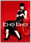 Carte postale marque de vêtements Bebe jeune femme modèle noir gothique publicité mode