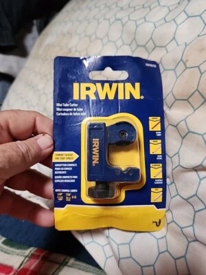  IRWIN Mini Pipe Cutter  Multipurpose 1/8 to 7/8" New Read - Image 1 of 2