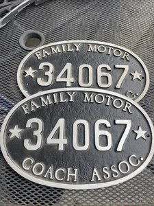 Family Motor Coach Association Pair of Matching Plaques METAL 34067 - Picture 1 of 3