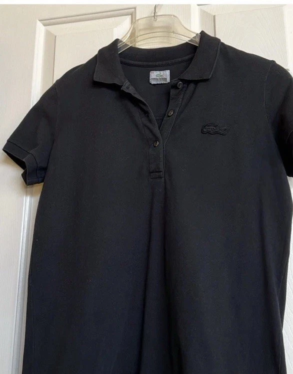 Camisa polo para mujer Lacoste calce ajustado negra para mujer talla 42 negra logotipo de cocodrilo Foto 1 de 4