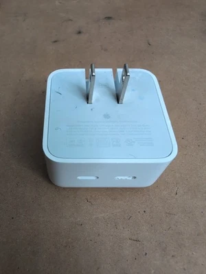 Genuine Apple Dual USB-C Port 35W Power Adapter White - Image 1 of 4