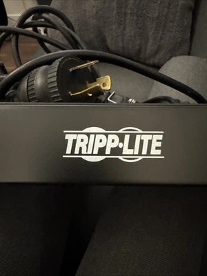 Tripp Lite Metered 10 Outlets PDU PDUMH20HV - Image 1 of 4