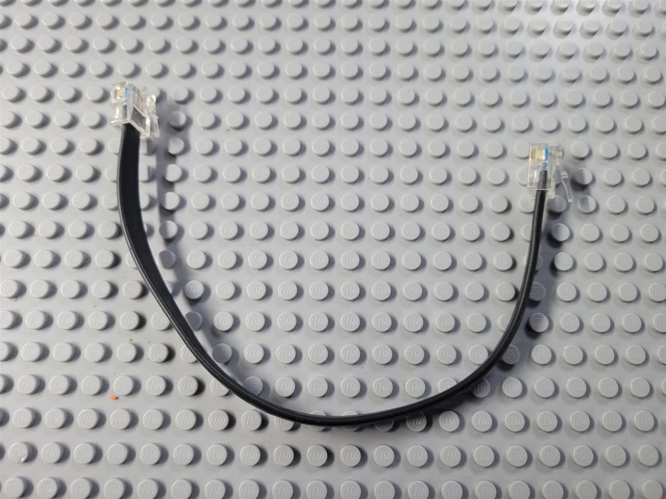 LEGO Black Electric Connector Cable Mindstorms NXT 20cm - Image 1 of 1
