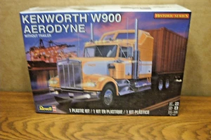 REVELL KENWORTH W900 AERODYNE 1/25 SCALE MODEL KIT #85-1507 - Picture 1 of 3