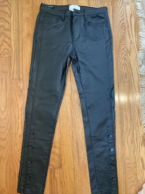 Vaqueros ajustados de tiro medio de cuero negro sintético para niñas de habitual talla 14 Foto 1 de 4