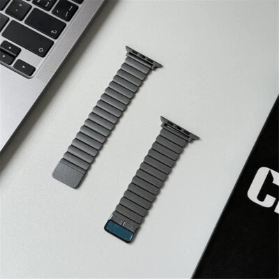 Pulsera magnética para Apple Watch 11 10 9 8 7 6 5 SE 40/44/41/45/42/46/49mm Foto 1 de 4